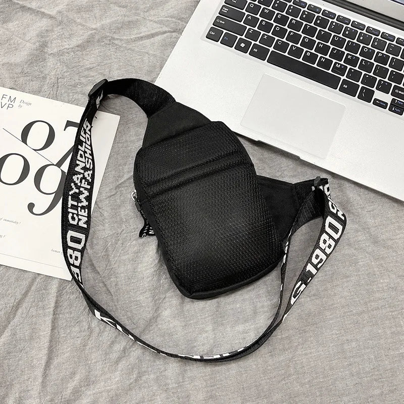 Fashionable Unisex Crossbody Bag Simple Hip Hop Daily Travel Commuting Single Shoulder Trendy Graffiti Print Chest Bag Wholesale